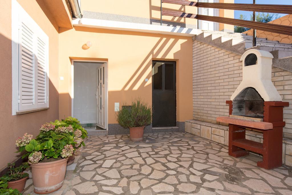 סנג' Apartment Boris מראה חיצוני תמונה